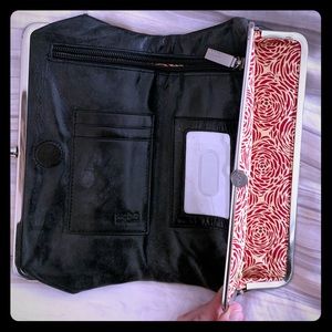 Like New Hobo Lauren Leather Clutch Wallet